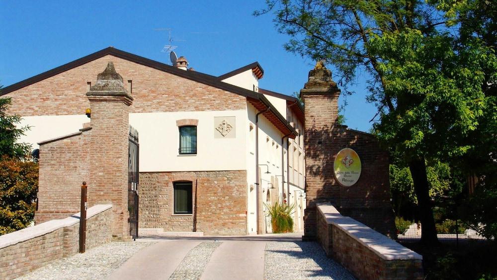 Hotel Corte Della Rocca Bassa