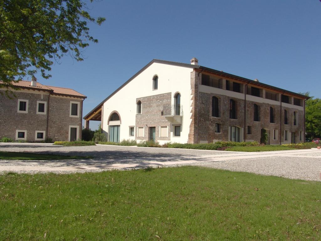 Hotel Corte Della Rocca Bassa